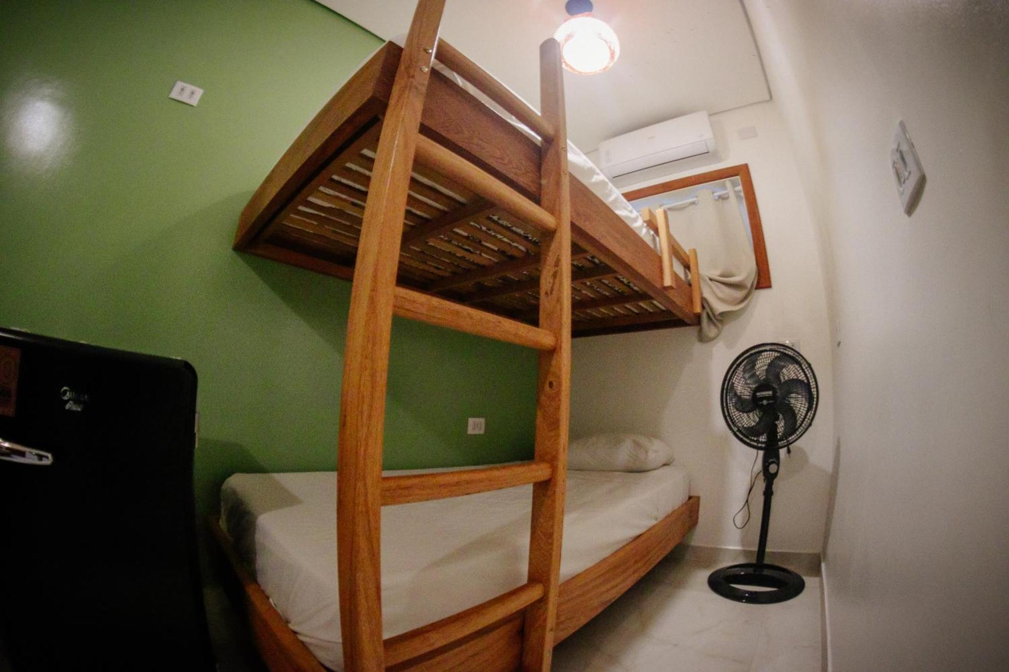 Atlantic Hostel Experience Sao Sebastiao  Exterior foto